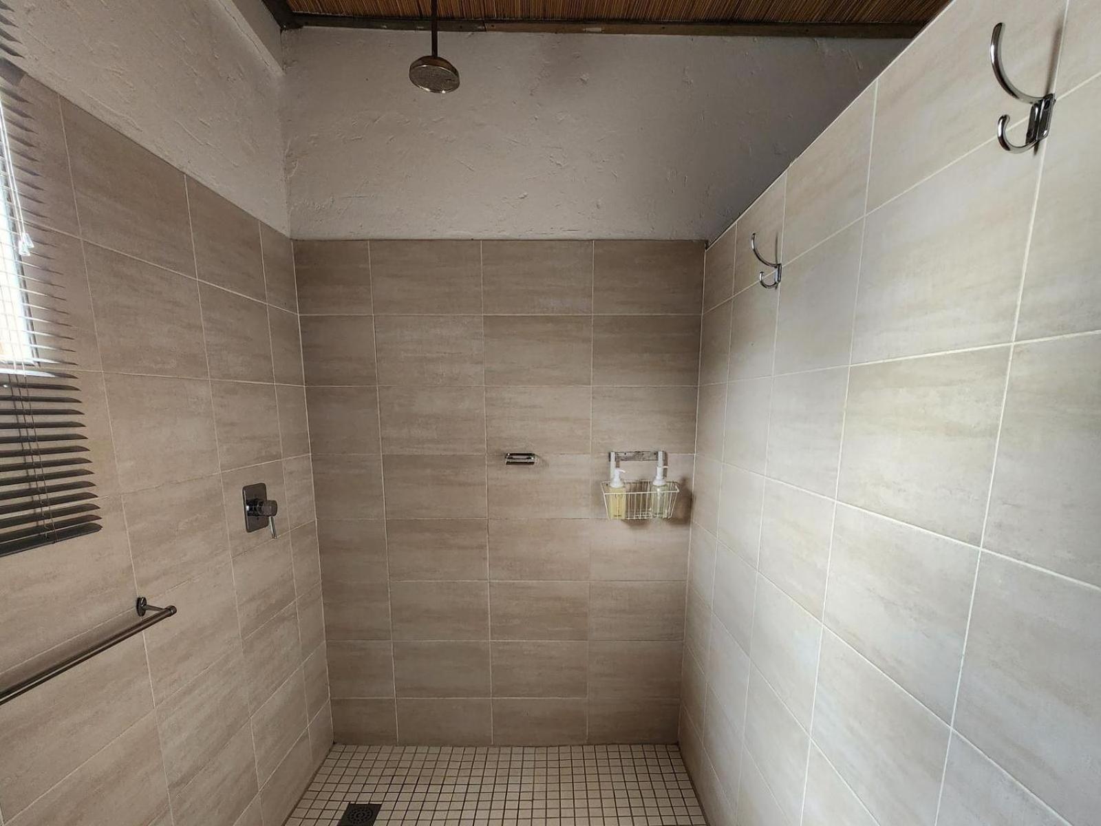 Nxabii Cottages Kasane Phòng bức ảnh